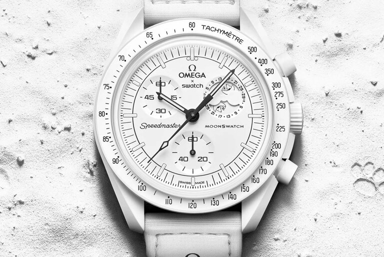 OMEGA x Swatch Snoopy "Mission To The Moonphase"