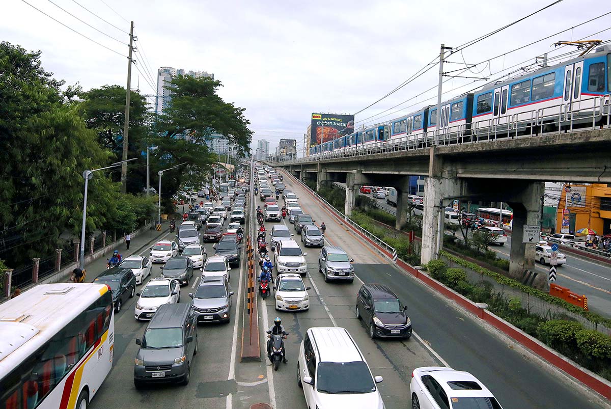 mmda-suspends-number-coding-scheme-on-christmas-and-new-year-s-day