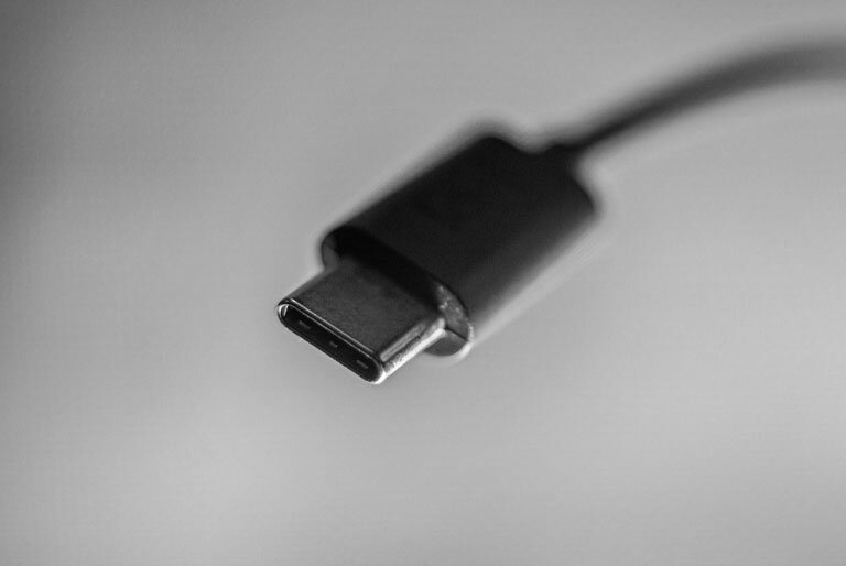 EU is pushing for all phone chargers to use USB-C