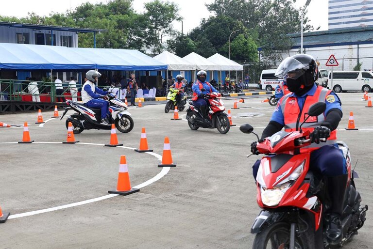 MMDA Motorcycle Riding Academy