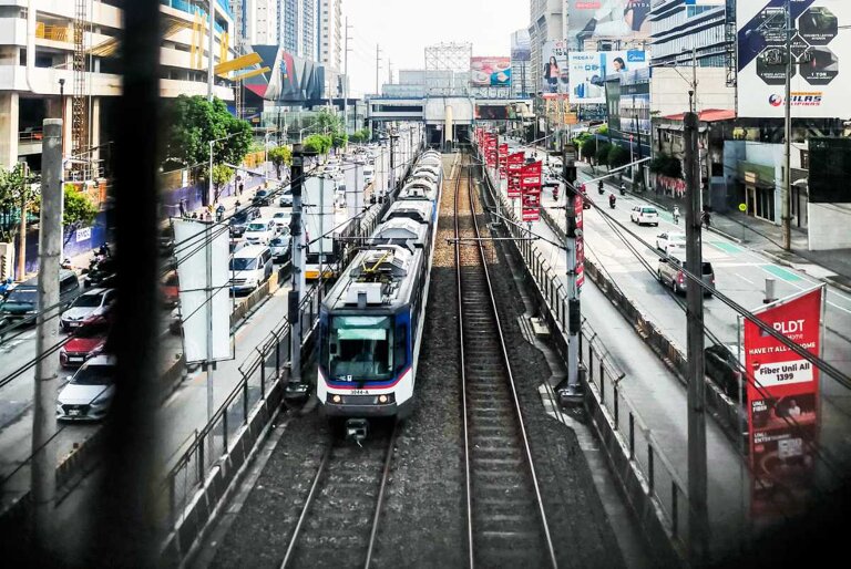 MRT on EDSA