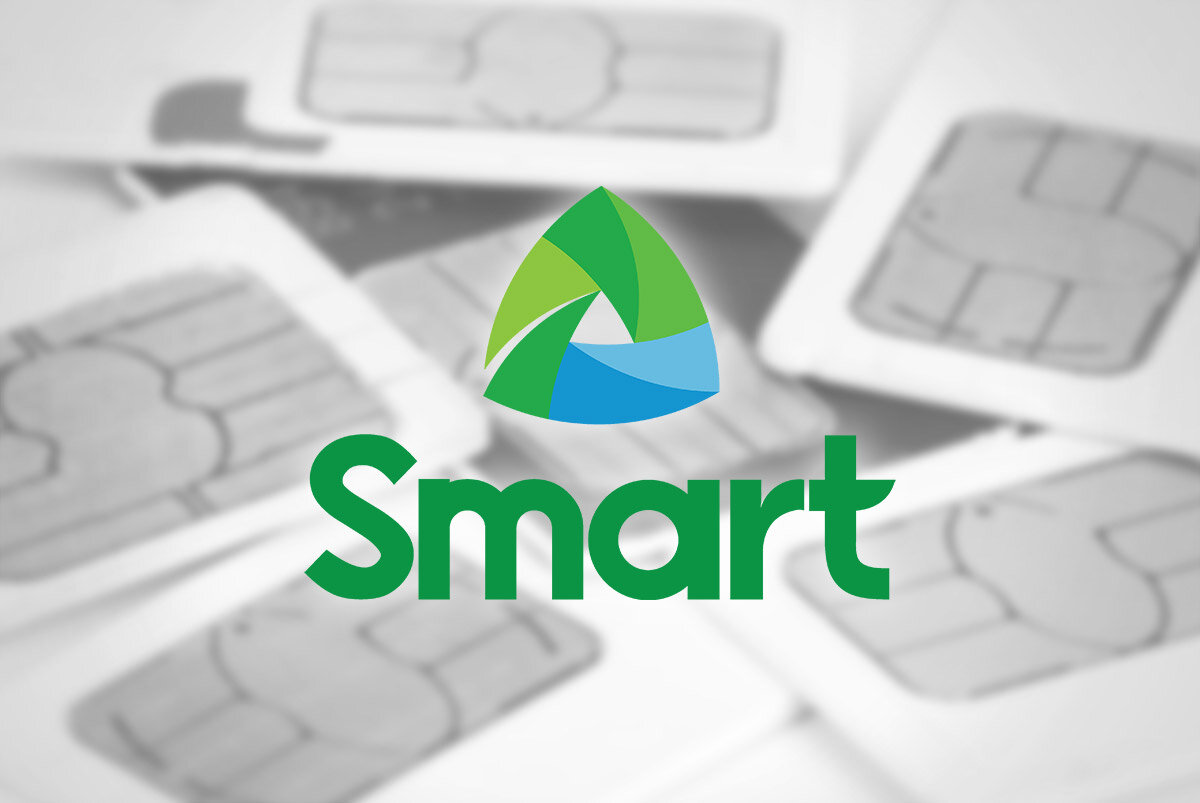 Smart, TNT set up assisted SIM registration booth at Robinsons Malls