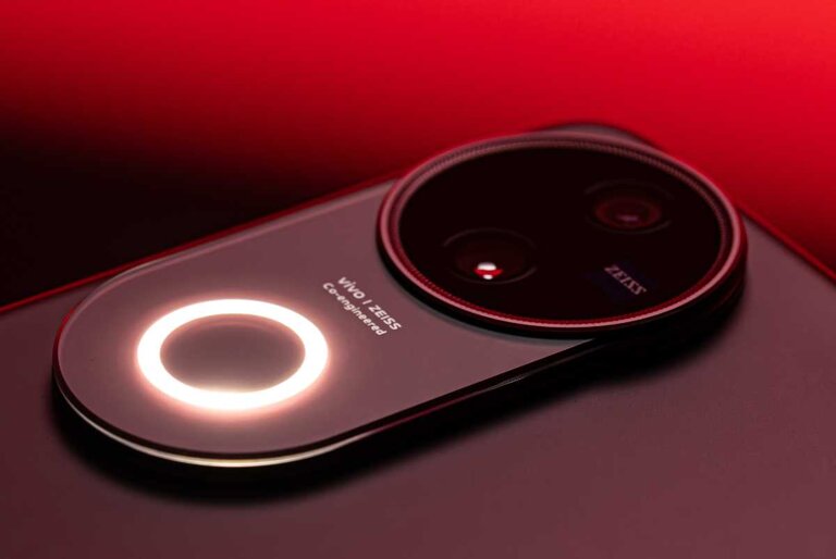 vivo V50